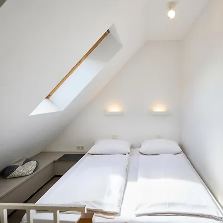 Residenz Steinmarne, 13 *